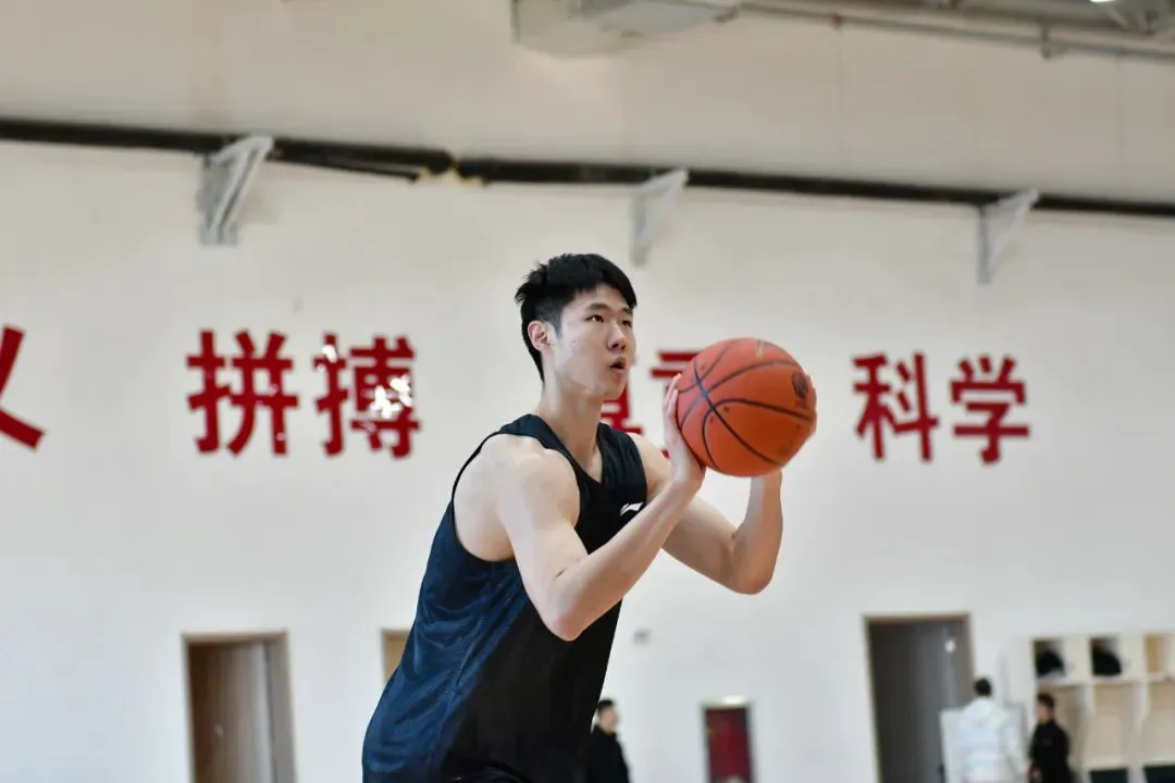 为什么选择智能手表来跟踪篮球训练进度_0